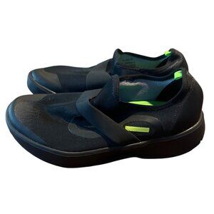 Oofos OOmg eeZee Mens Sport Recovery Shoe Loafer Stretch Q1-2282021-3 SZ 8 USA